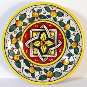 Piatto in ceramica dipinto a mano melograno e geometrico stile rinascimento
